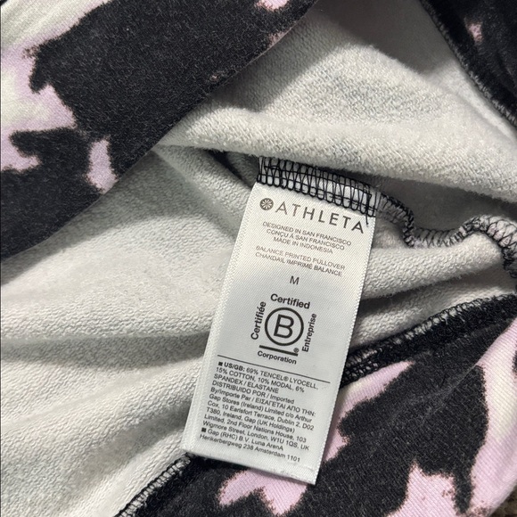 Athleta Balance Pullover size medium - Picture 5 of 6